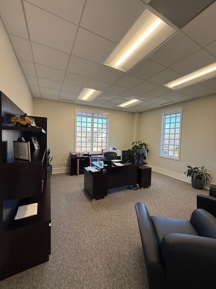 More Photos Of 100 N Main St, Belmont Office For Lease