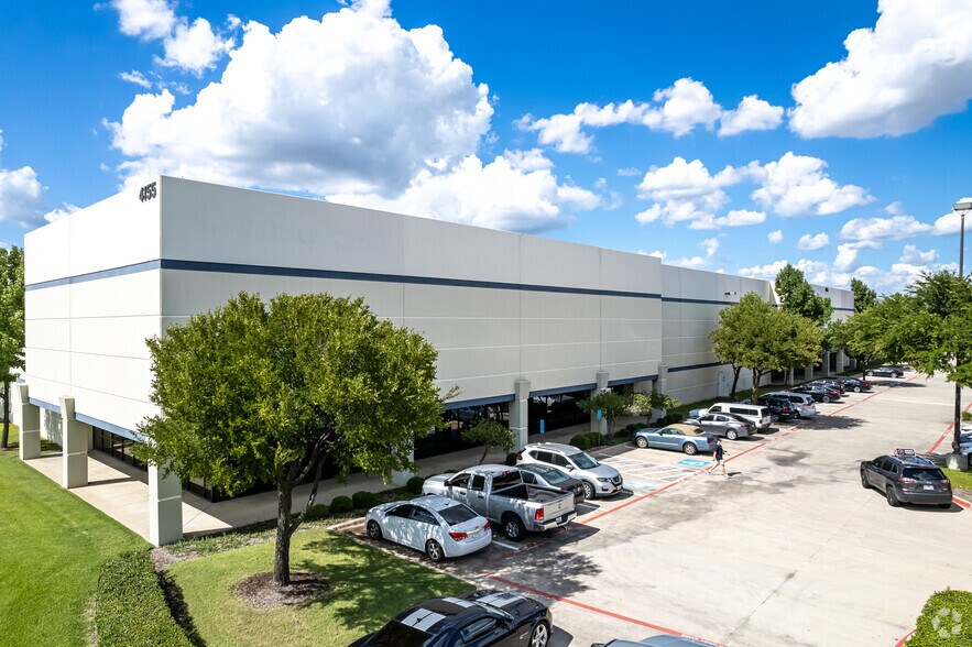 Primary Photo Of 4155 Patriot Dr, Grapevine Warehouse For Lease