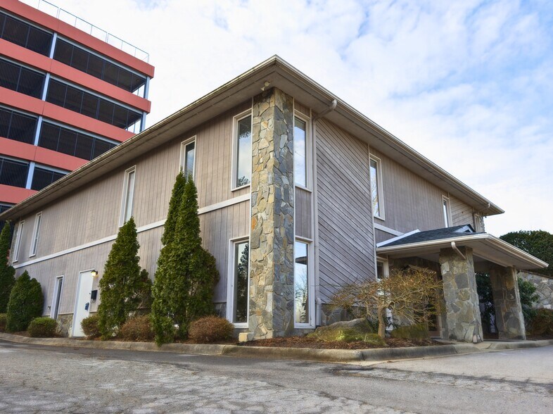 More Photos Of 6 Brooklet St, Asheville Medical For Sale