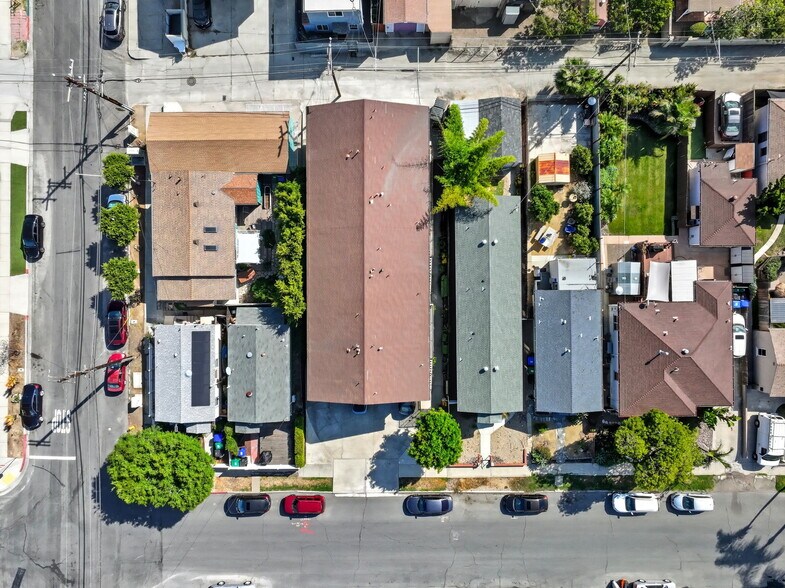 More Photos Of 4583-4585 36th St, San Diego Apartments For Sale