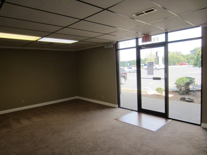 More Photos Of 5335-5337 S Campbell Ave, Springfield Office For Lease