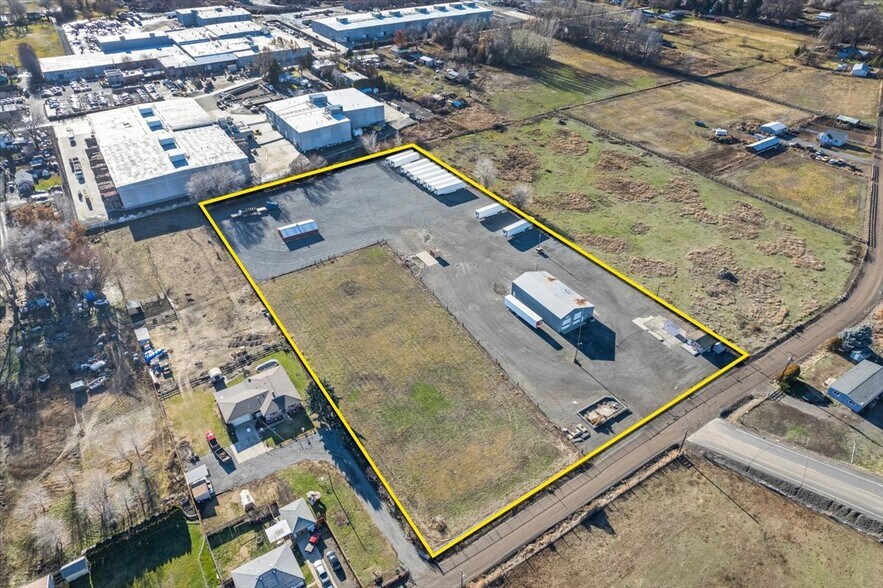 More Photos Of 10906 Hackett Rd, Yakima Industrial For Sale