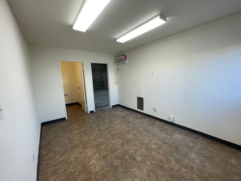 More Photos Of 5021 Calmview Ave, Baldwin Park Warehouse For Lease