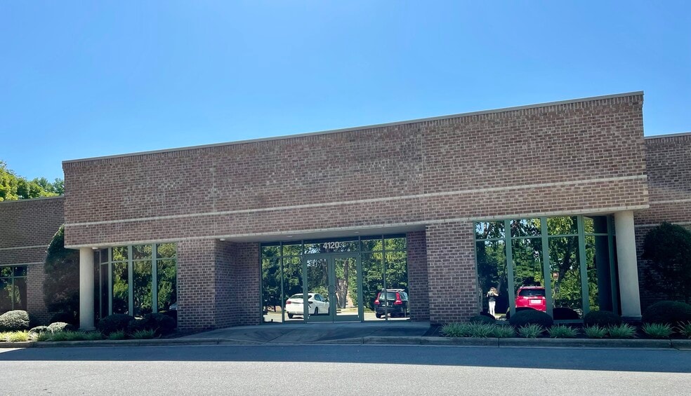 More Photos Of 4120 Beechwood Dr, Greensboro Light Distribution For Lease