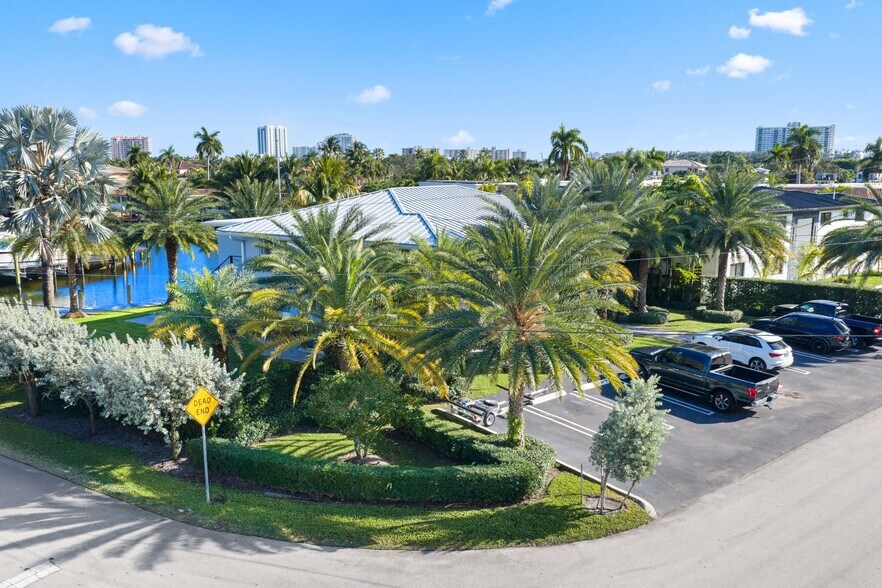 More Photos Of 830 SE 22nd Ave, Pompano Beach Apartments For Sale