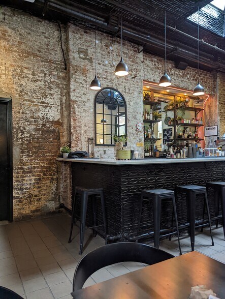 Primary Photo Of 111-119 Ingraham St, Brooklyn Manufacturing For Lease