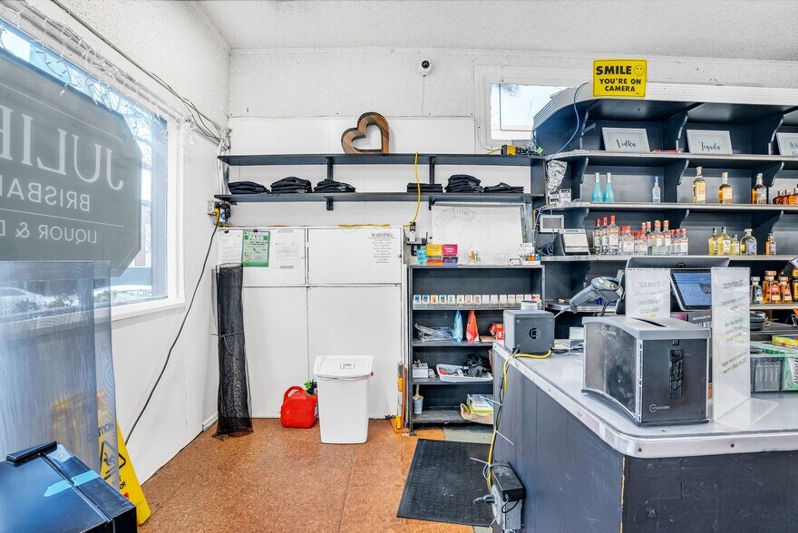 More Photos Of 45 Visitacion Ave, Brisbane Freestanding For Sale