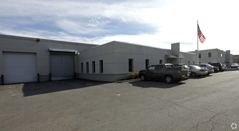 700 Us Hwy 46