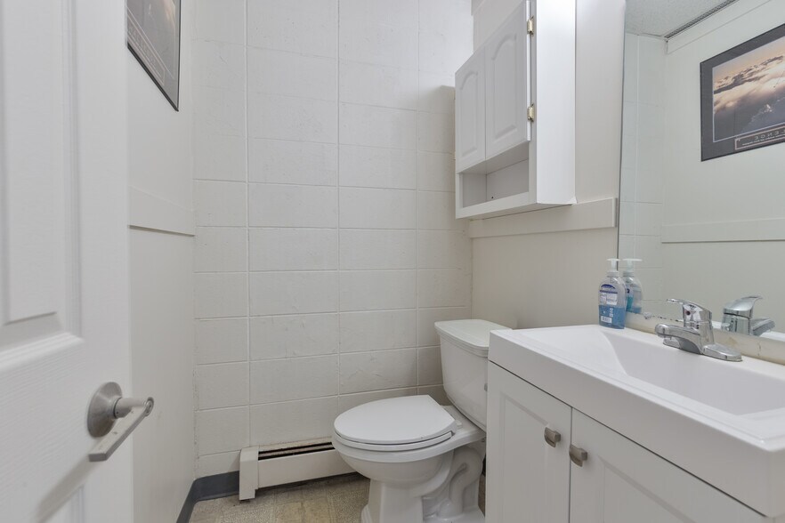 More Photos Of , Grand Junction Unknown For Sale