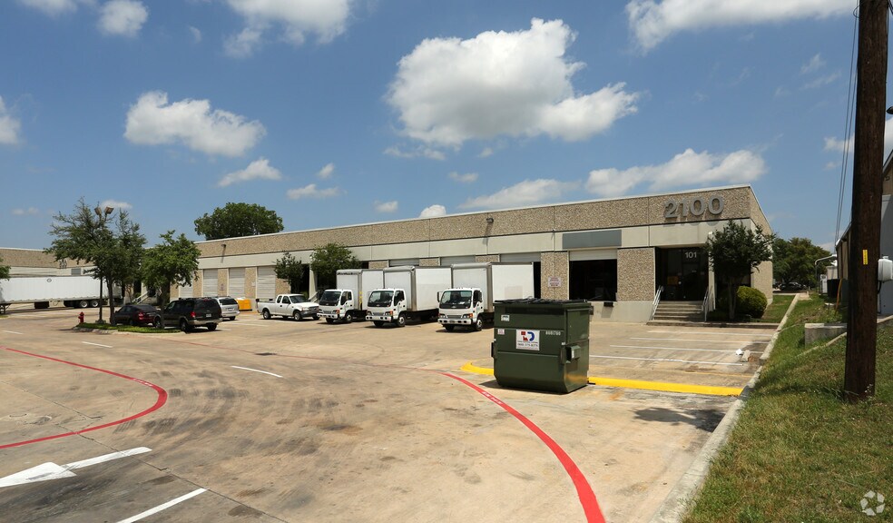 More Photos Of 2200 Denton Dr, Austin Unknown For Lease