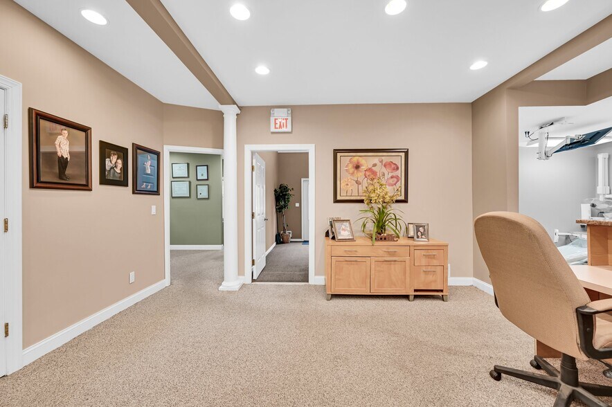 More Photos Of 21 Orchard St, Denville Medical For Lease