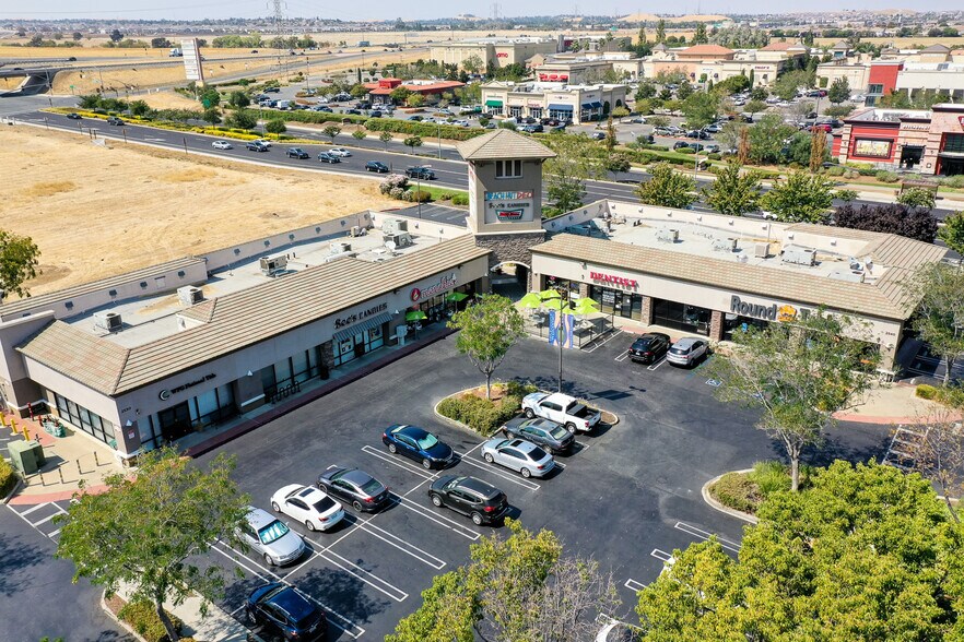 More Photos Of 2300-2540 Sand Creek Rd, Brentwood Unknown For Lease