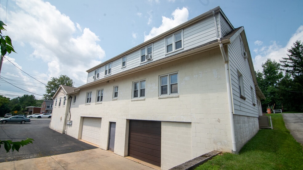 More Photos Of 3407 Lancaster Pike, Wilmington Office For Sale