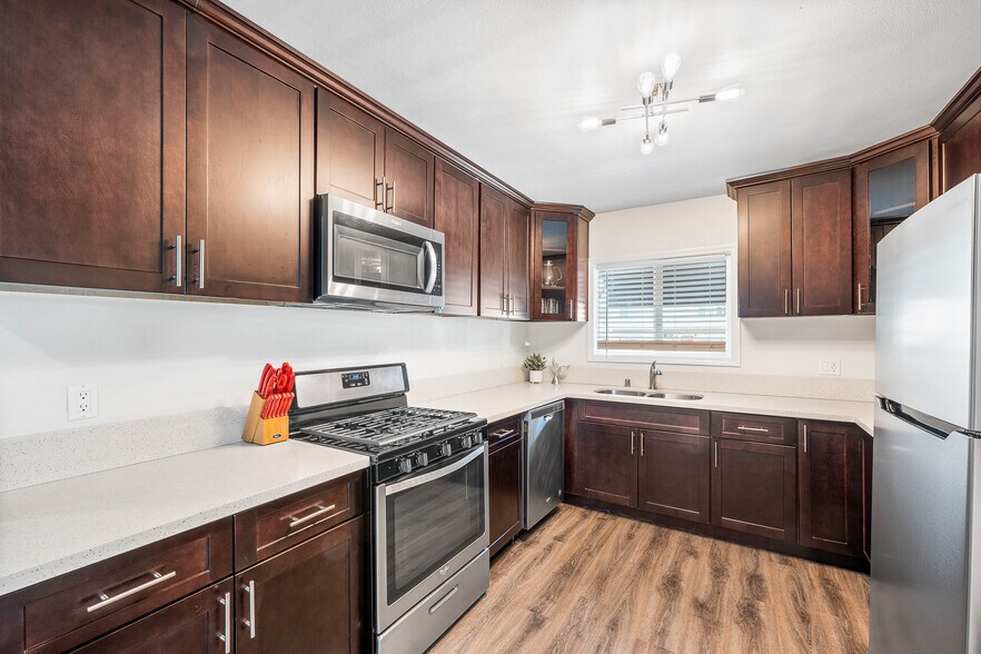 More Photos Of 1837 E Colorado Blvd, Pasadena Apartments For Sale