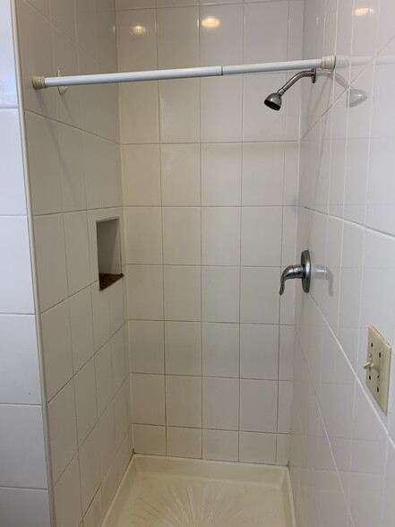 More Photos Of 125 Stratford Ave, Pittsburgh Apartments For Sale