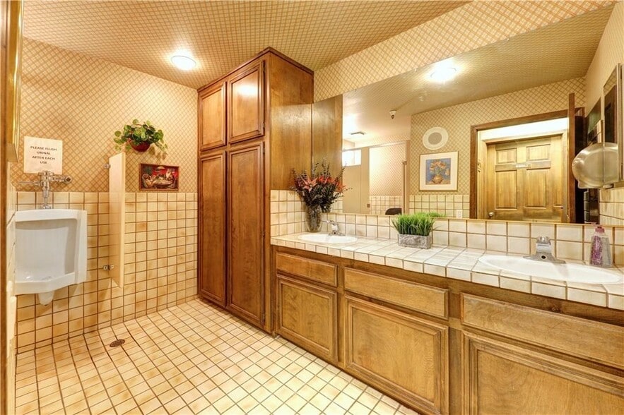 More Photos Of 8350 Florence Ave, Downey Coworking Space