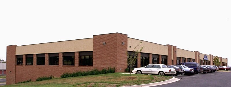 More Photos Of 220 Girard St, Gaithersburg Flex For Lease