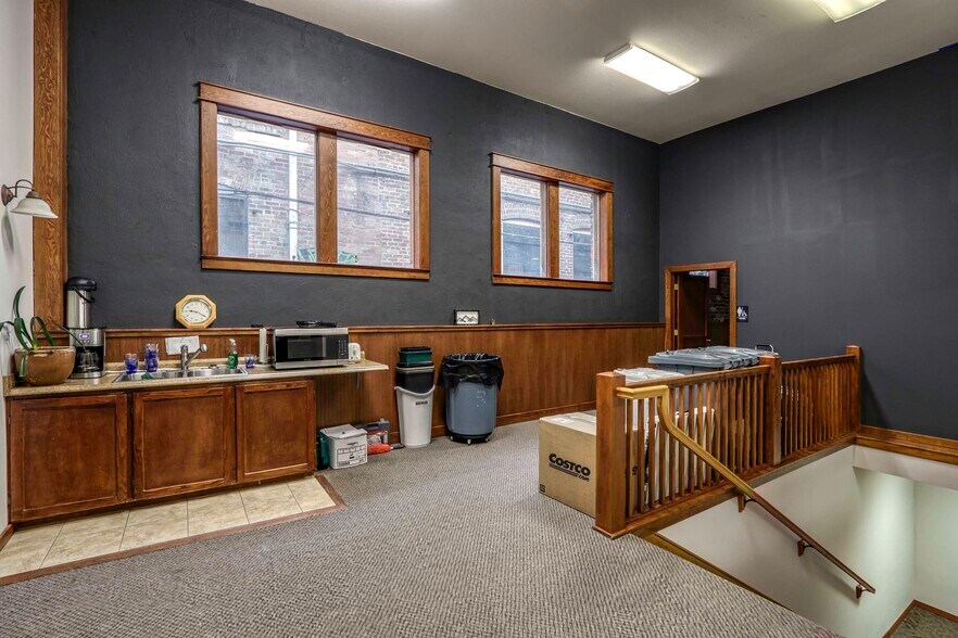 More Photos Of 316 N 2nd Ave, Sandpoint Office For Lease