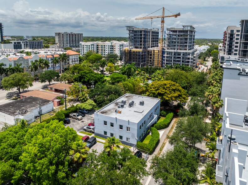 Primary Photo Of 521 NE 4th Ave, Fort Lauderdale Office Residential For Sale