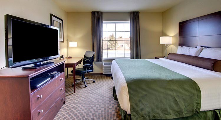 More Photos Of 405 Arens Dr, Hartington Hotel For Sale