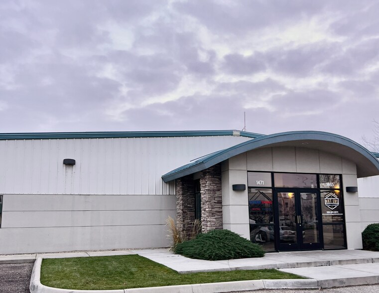 Primary Photo Of 1471 E Commercial Dr, Meridian Warehouse For Lease