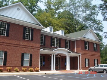 More Photos Of 366 N Main St, Alpharetta Medical For Lease
