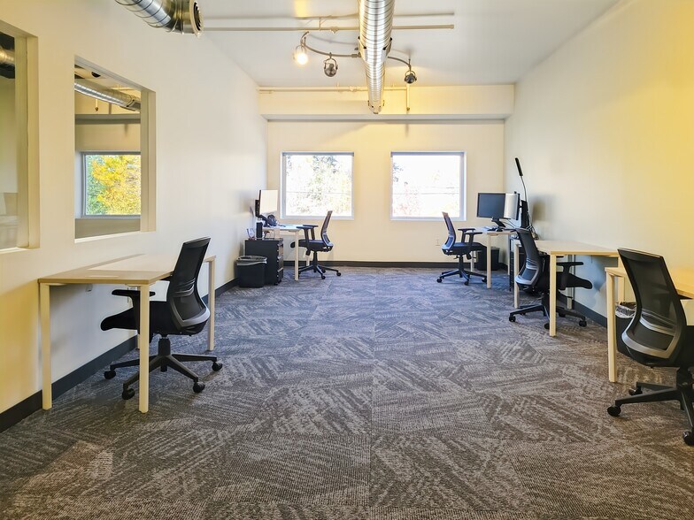 More Photos Of 350 Terry St, Longmont Coworking Space
