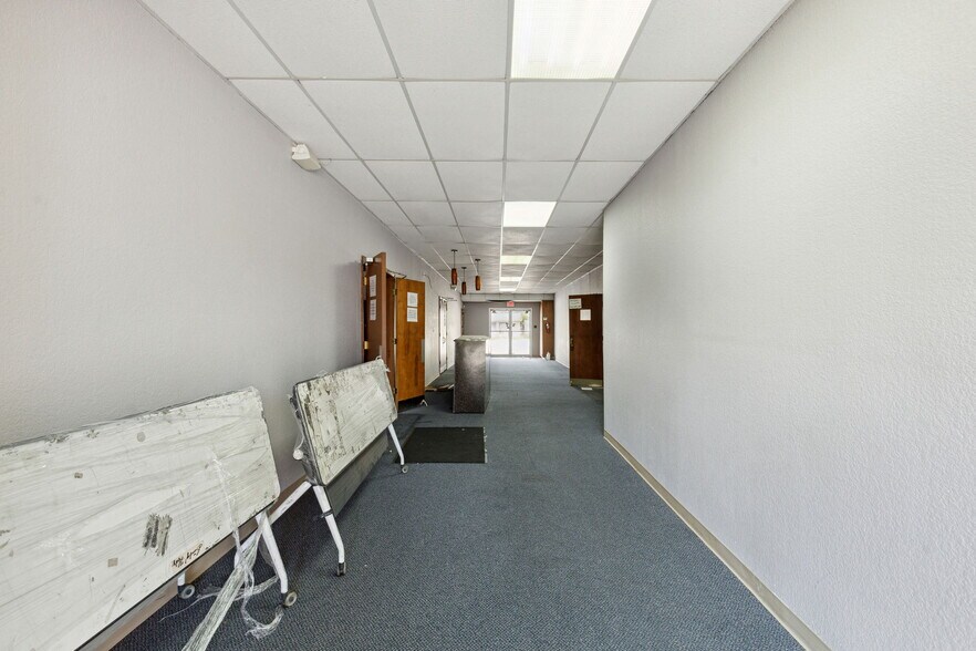 More Photos Of 1919 S Collins St, Arlington Religious Facility For Sale