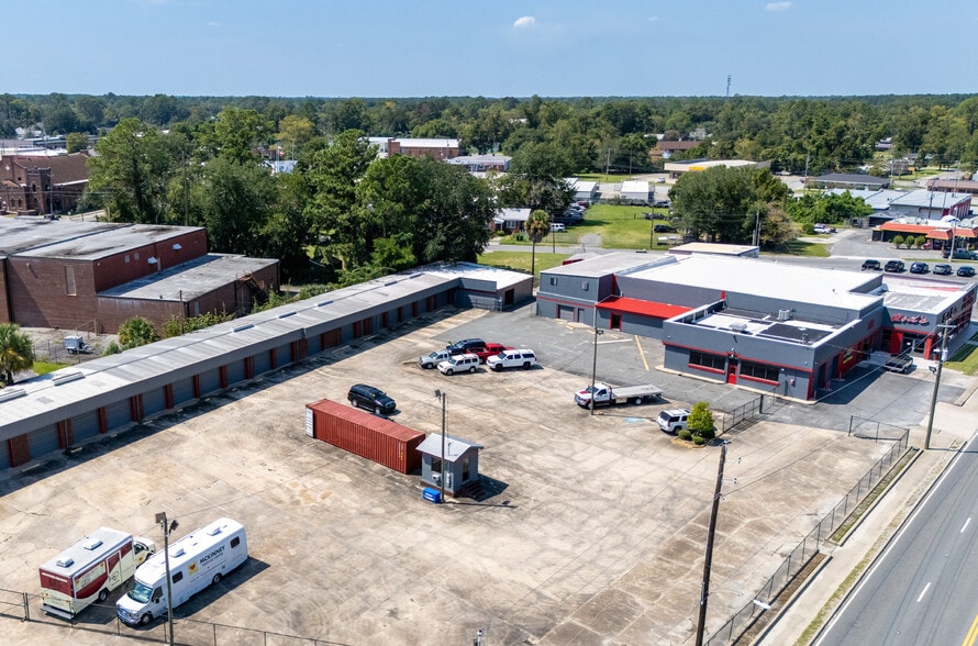 More Photos Of 447 Ossie Davis Pky, Waycross Auto Dealership For Sale