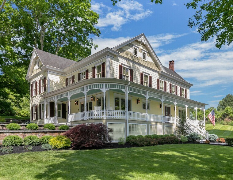 More Photos Of 97 Grayrock Rd, Clinton Township Office For Lease