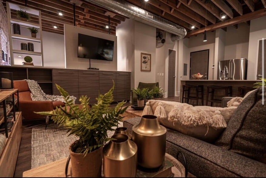 More Photos Of 901-911 Garrison Ave, Fort Smith Apartments For Lease