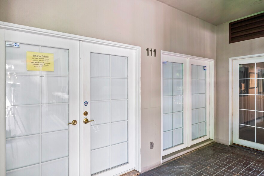 More Photos Of 4600 N Park Ave, Chevy Chase Medical For Sale