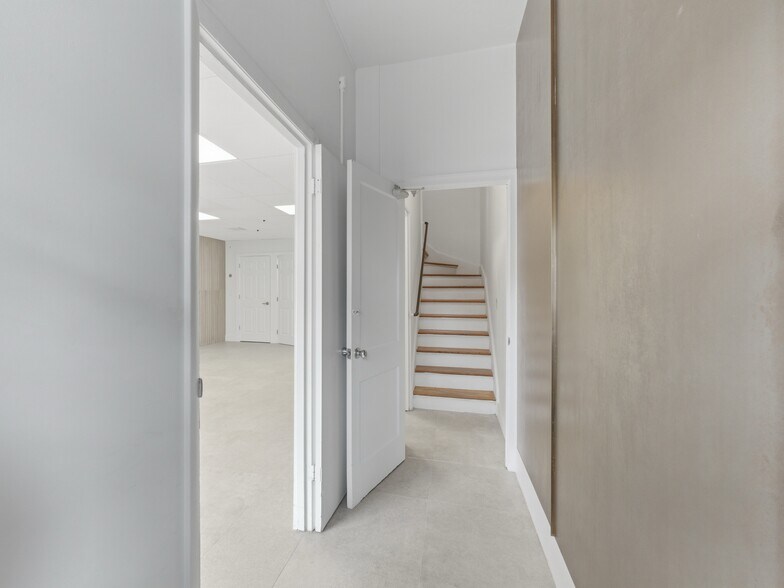 More Photos Of 82-84 SE 4th Ave, Delray Beach, Delray Beach Storefront Retail Residential For Sale