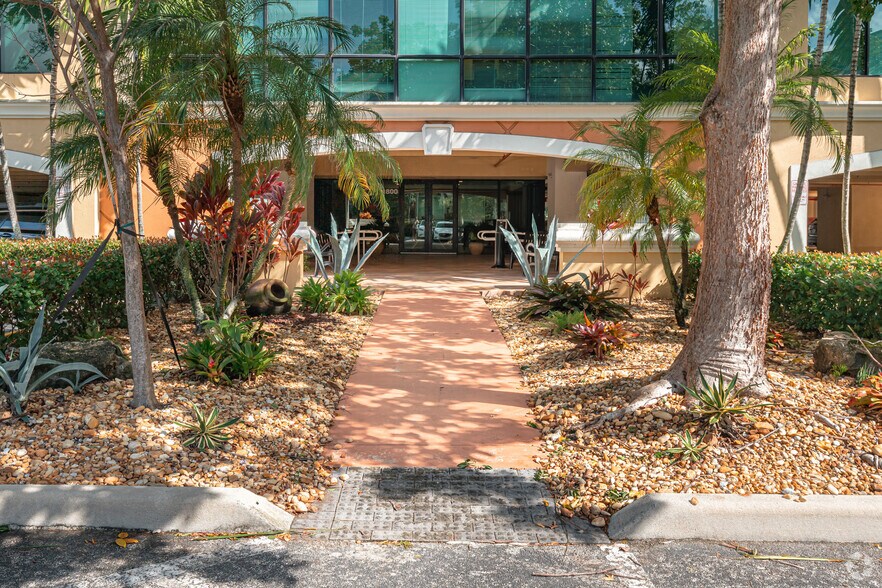 More Photos Of 1800 SE 10th Ave, Fort Lauderdale Office For Lease