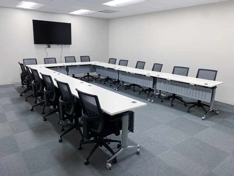 More Photos Of 8610 Broadway St, San Antonio Office For Lease