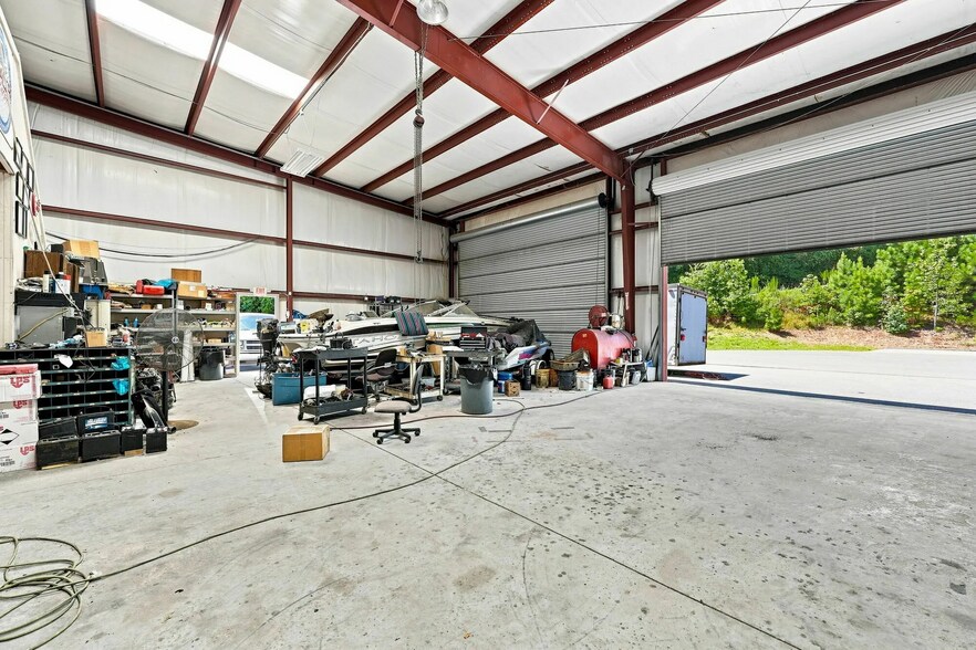 More Photos Of 3156 Buford Hwy, Rest Haven Warehouse For Sale
