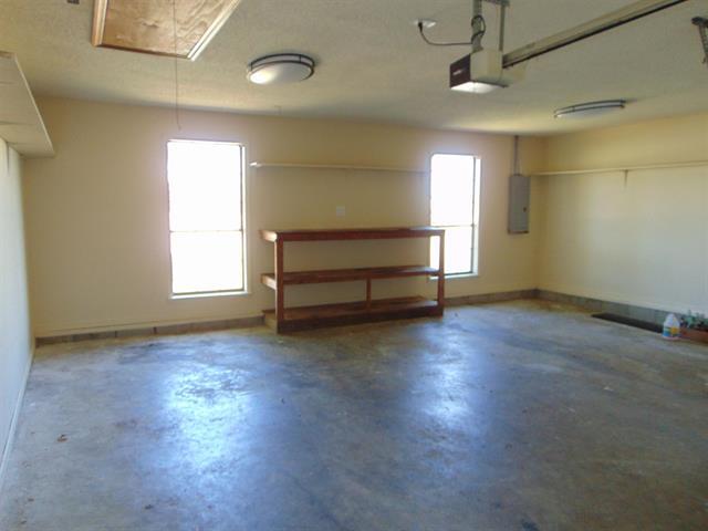 More Photos Of 4008 Hatch Blvd, Sheffield Office For Sale