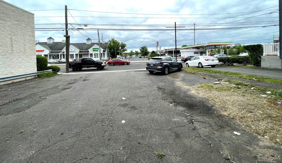 More Photos Of 449 New Park Ave, West Hartford Warehouse For Sale