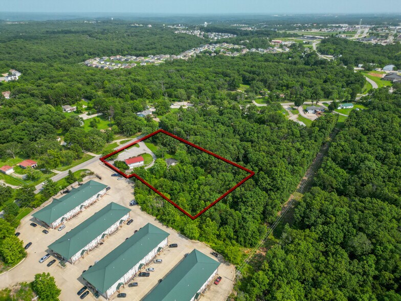 More Photos Of 22199 Highway Y, Saint Robert Medical For Sale