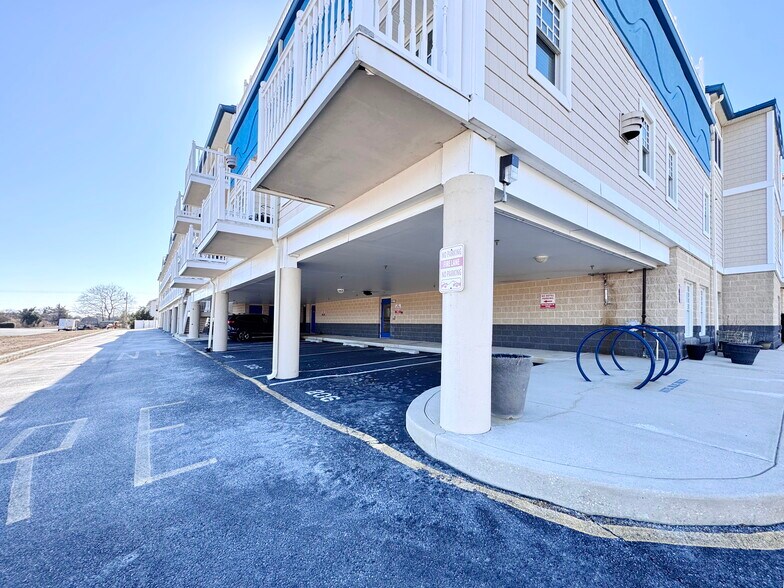 More Photos Of 110 Anglers Rd, Lewes Hotel For Sale