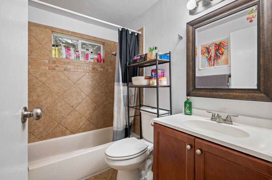 More Photos Of 6608 106th Street Ct E, Puyallup Apartments For Sale