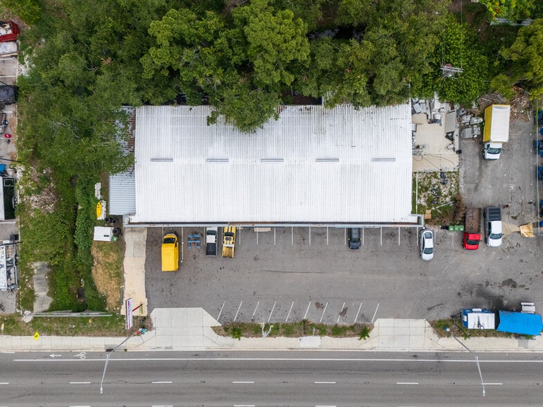 More Photos Of 1900 N Washington Blvd, Sarasota Flex For Sale