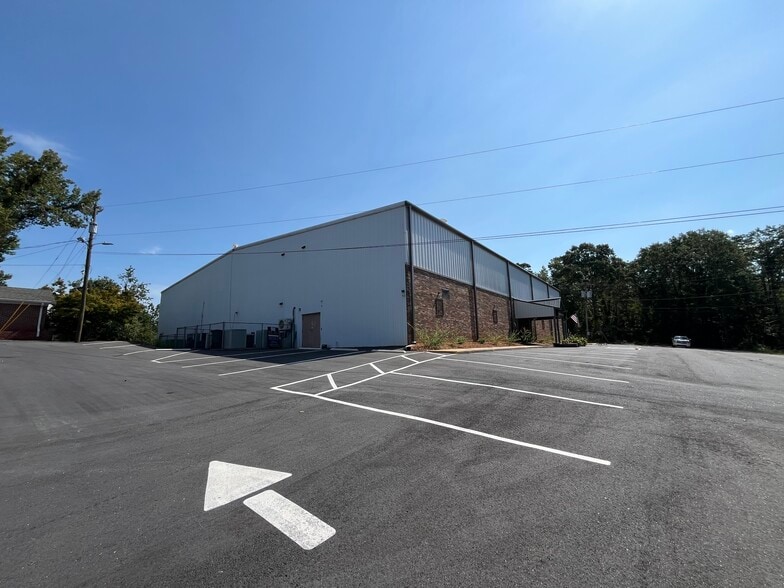 More Photos Of 3825 Saluda Dam Rd, Easley Specialty For Sale