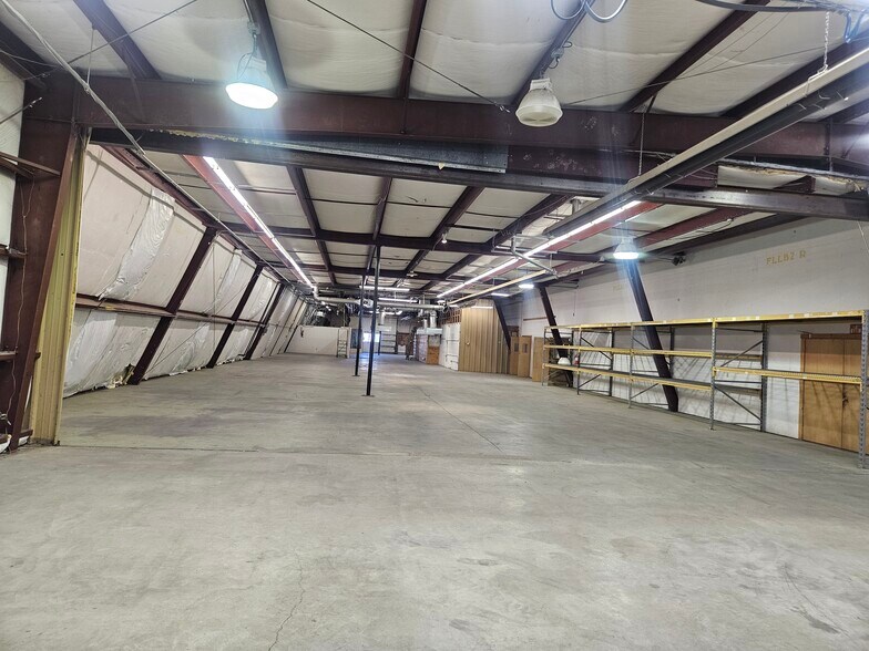 More Photos Of 88 Life Link Way, Bozeman Warehouse For Sale