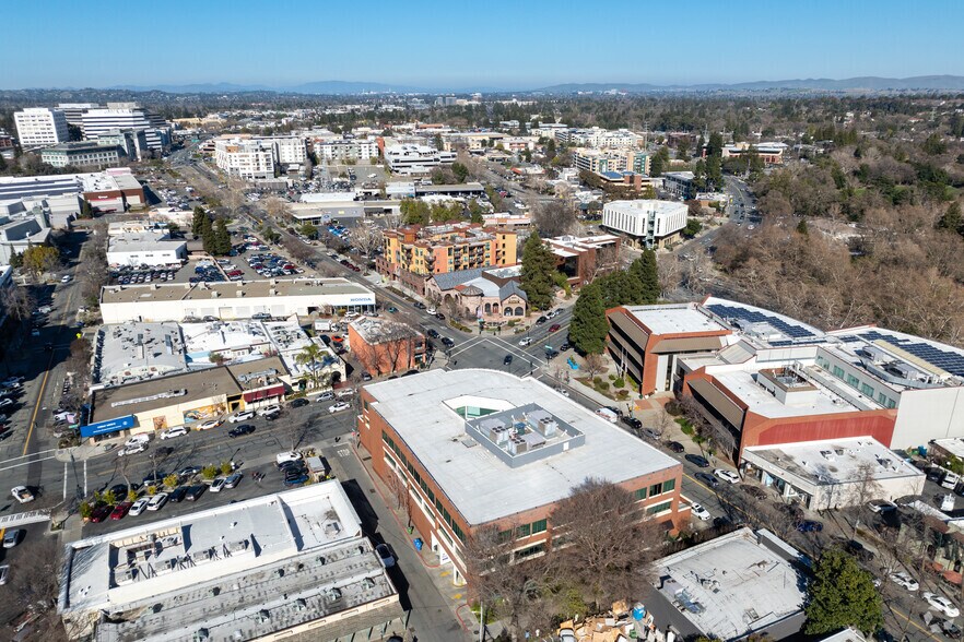 More Photos Of 1655 N Main St, Walnut Creek Office For Lease
