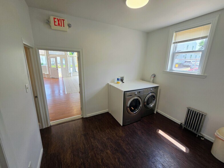 More Photos Of 1125 Prospect St, Ewing Storefront Retail Residential For Lease
