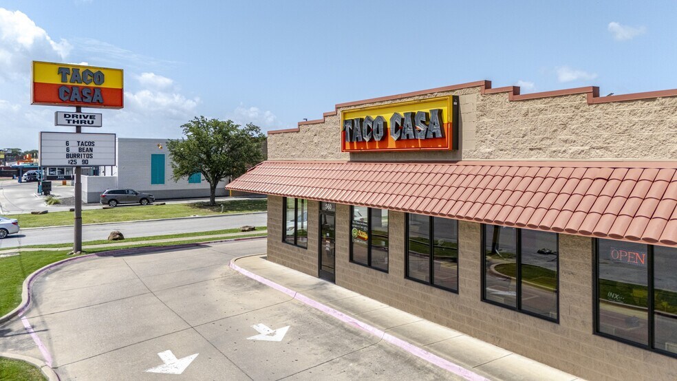 More Photos Of 510-548 S Saginaw Blvd, Saginaw Unknown For Lease