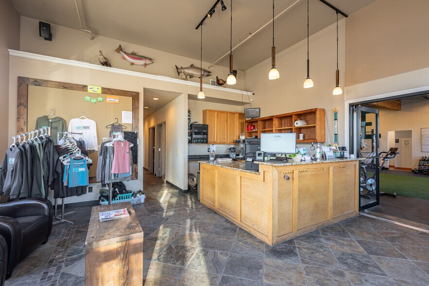 More Photos Of 300 1st Ave W, Kalispell Storefront Retail Office For Sale