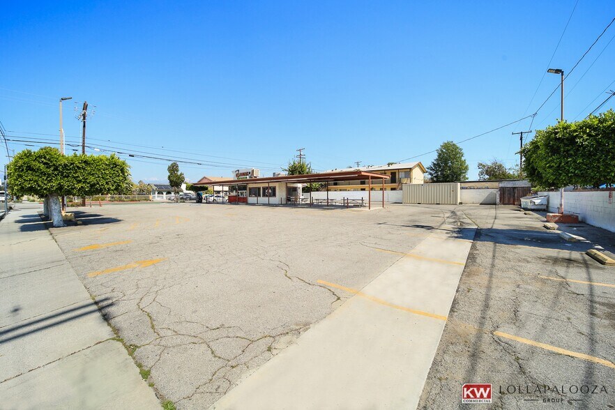 More Photos Of 14604 Pacific Ave, Baldwin Park Restaurant For Sale