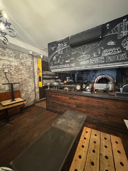 Primary Photo Of 145 Atlantic Ave, Brooklyn Restaurant For Lease